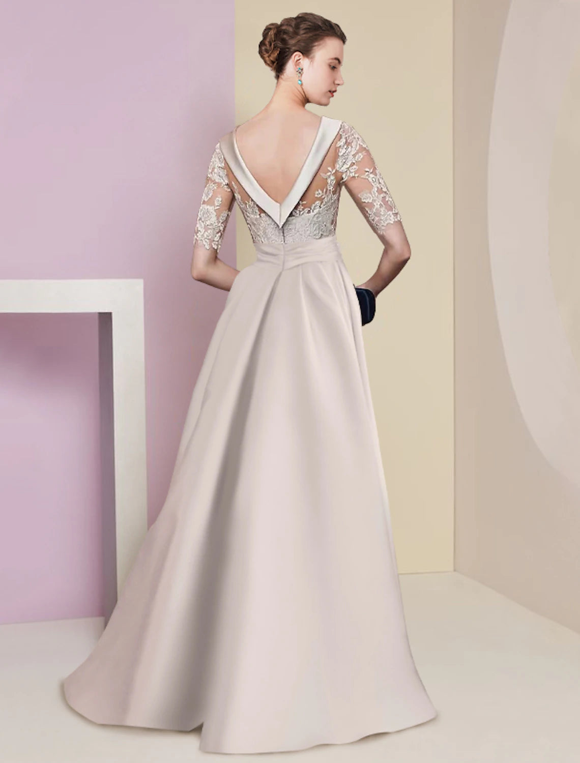 Wholesale  A-Line Mother of the Bride Dress Formal Elegant Scoop Neck Floor Length Satin Lace Half Sleeve with Appliques